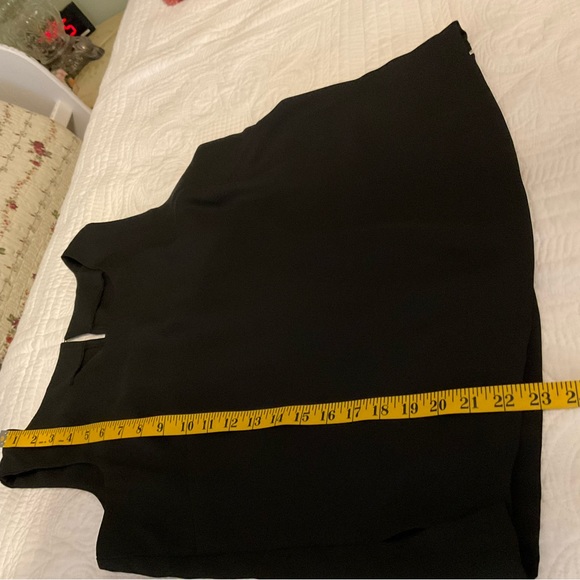 BLACK SLEEVELESS BLOUSE WITH KEY HOLES, SIZE: L - Picture 6 of 8